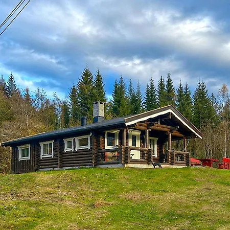 Tolles Haus In Mit Wlan Nybergsund